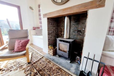 Fireplace.jpg