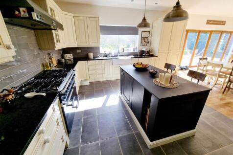 Kitchen.jpg