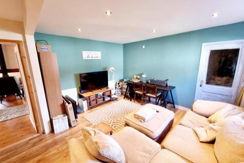 Living Room.jpg