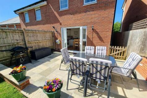Rear patio.jpg