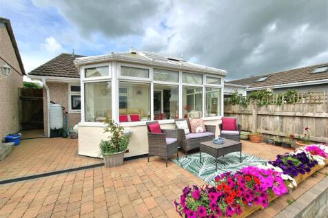 Outside Conservatory.jpg