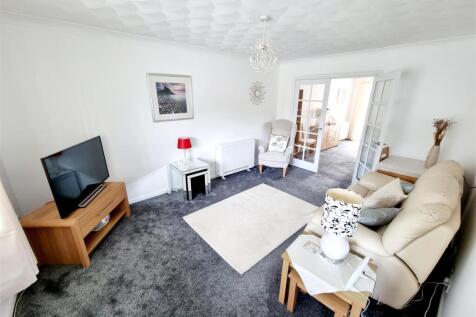 Sitting room.jpg