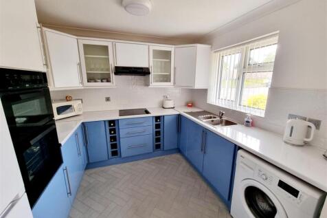 Kitchen.jpg