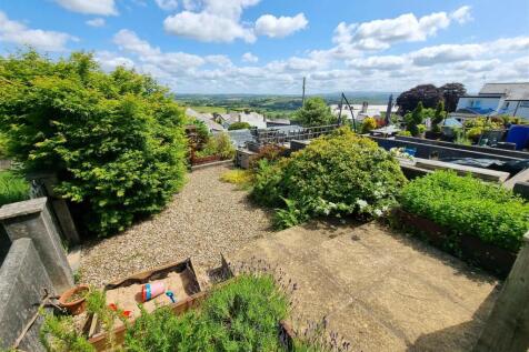 Top garden 1.jpg
