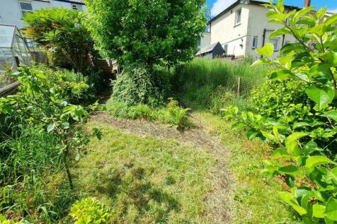 Bottom garden.jpg