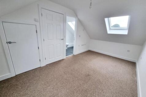 Master Bedroom.jpg