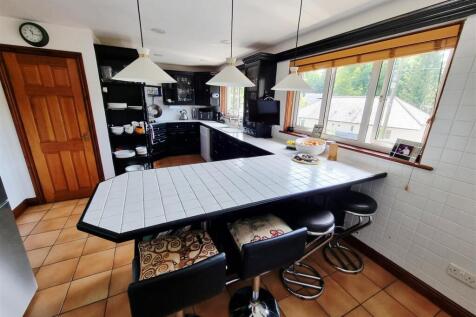 Breakfast Bar.jpg
