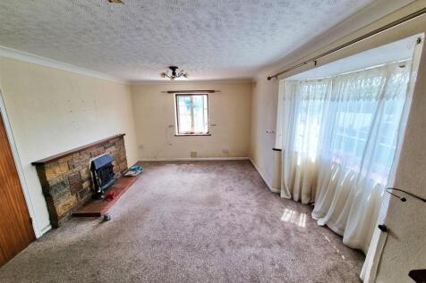 Sitting &amp; dining room.jpg