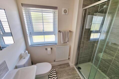 Ensuite.jpg