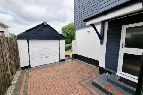 Garage.jpg