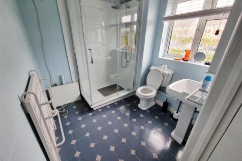 shower room.jpg