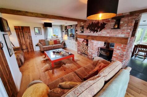 Fireplace.jpg