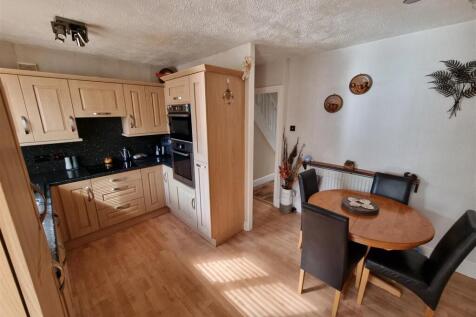 Kitchen &amp; dining.jpg