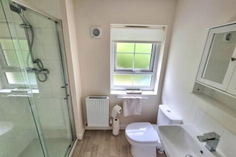 Ensuite.jpg