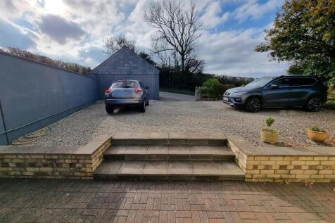 Driveway.jpg