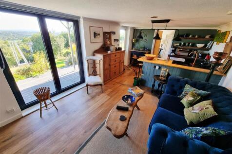 Annex sitting room.jpg