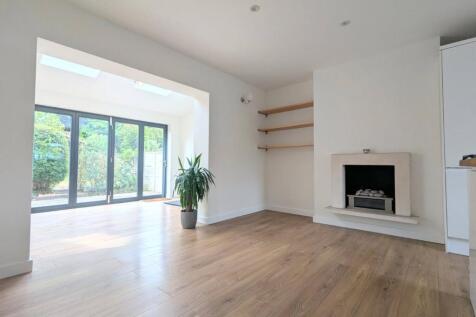 Living Area/Lounge