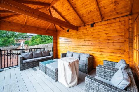 Garden Room Seating