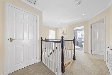 Hallway (9).JPG