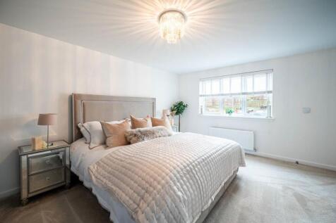 Bedroom (1).jpg
