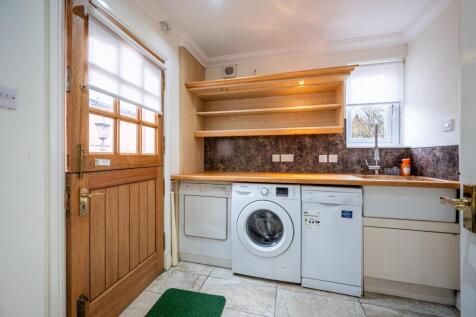Utility Room.jpg