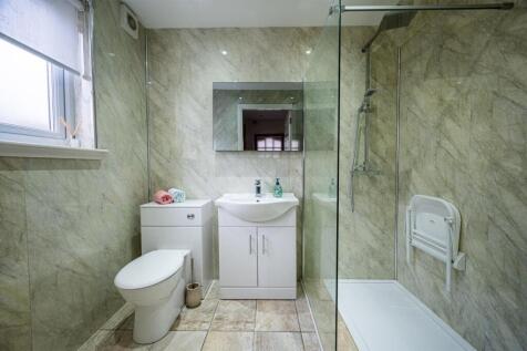 Shower room.jpg