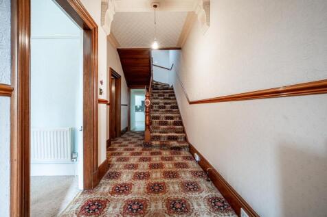 Hall (1).jpg