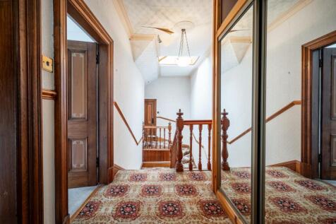 Hall (2).jpg