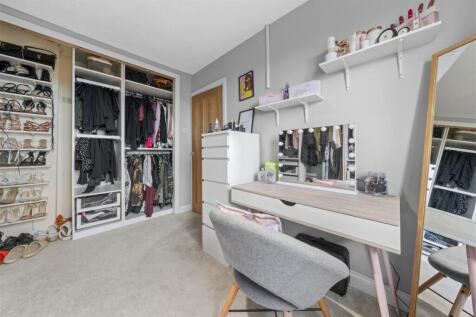 Bedroom 3.JPG