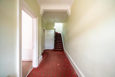 Hall (2).jpg