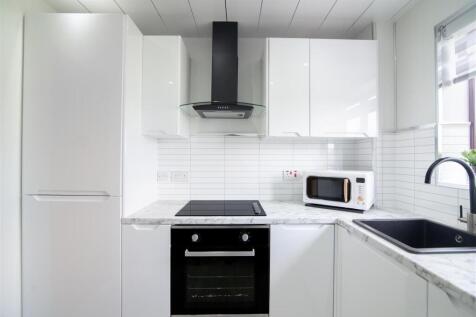 kitchen-1.jpg