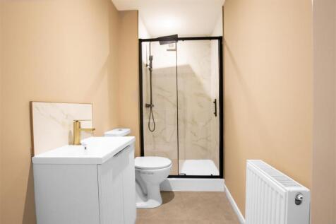 Down.showerroom.jpg