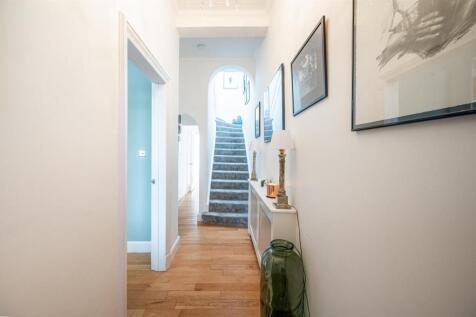 Hall (2).jpg