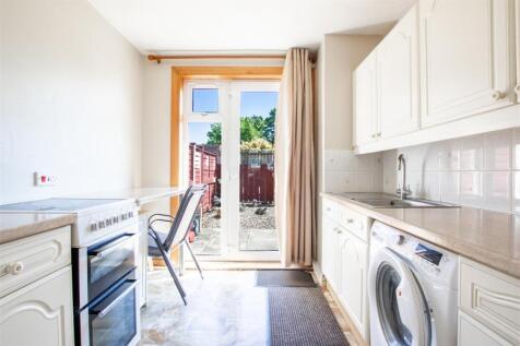 kitchen-1.jpg
