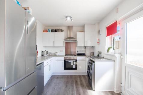 kitchen-2.jpg