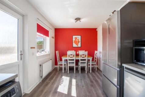 kitchen-1.jpg