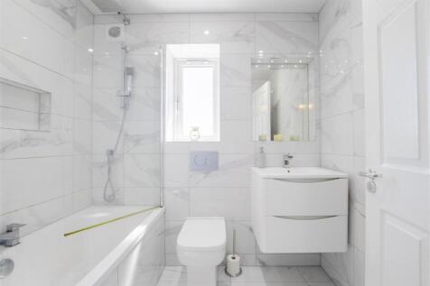 shower.room.jpg