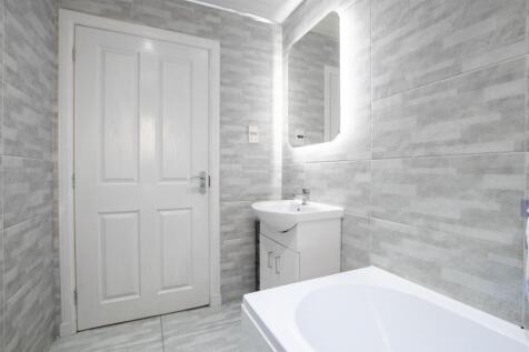 shower.room-1.jpg