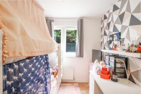 bedroom.three.jpg
