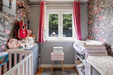 bedroom.four.jpg