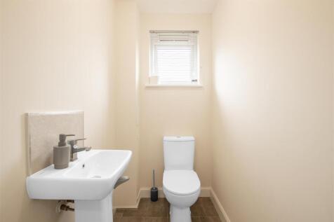 wc.downstairs.jpg