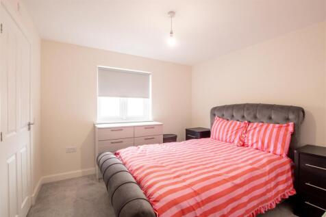 bedroom.one-1.jpg