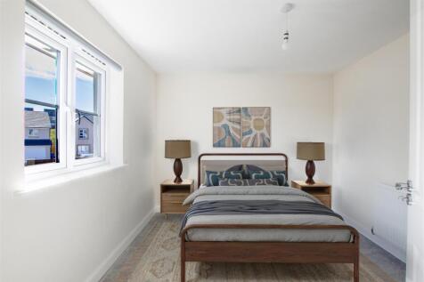 Property_E3E2_bedroom-1_10-07-25_15_40.jpeg