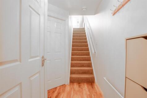 hallway-1.jpg