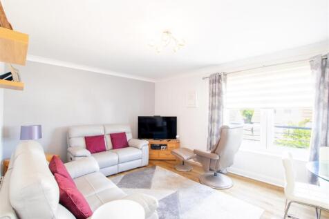 lounge-3.jpg