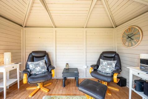 Garden Room.jpg