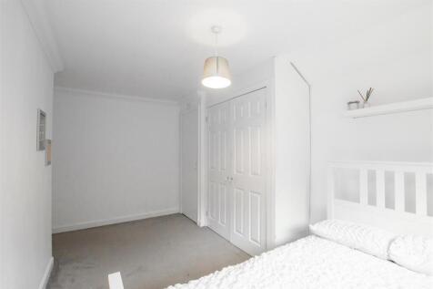 bedroom.two-1.jpg