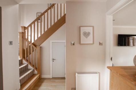 hallway-3.jpg