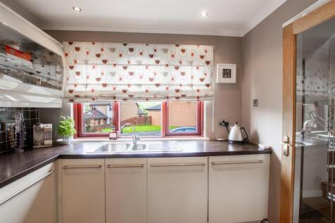 kitchen-3.jpg