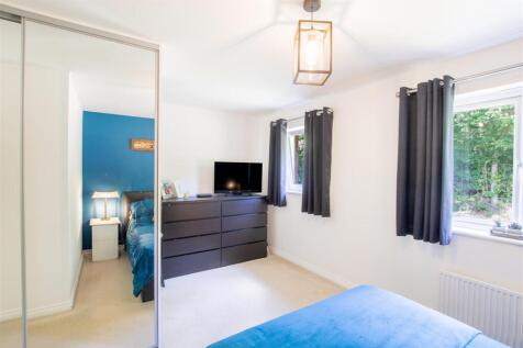 bedroom.jpg